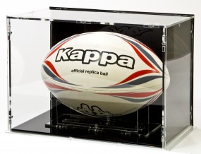 Rugbyball Vitrine mit schwarzem Boden und schwarzer Rückwand für Größe 5